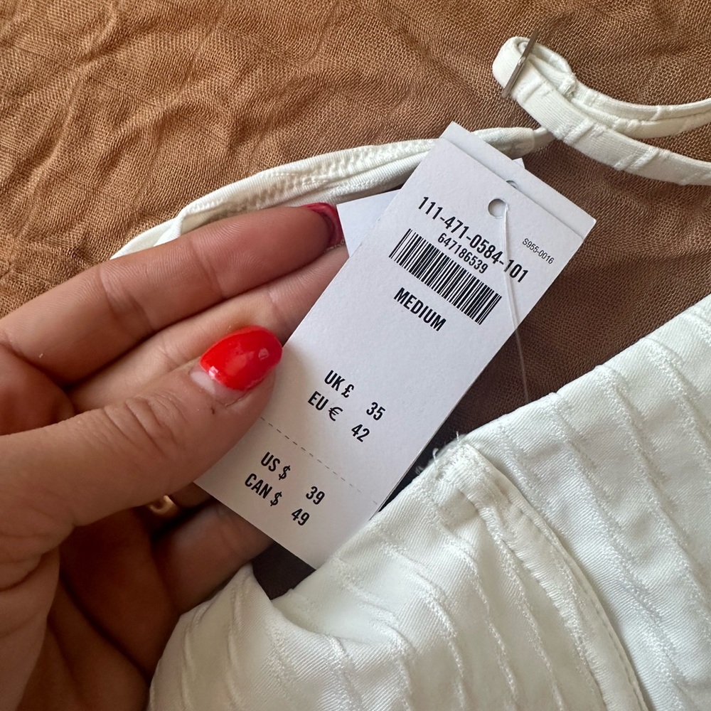 Abercrombie fitch new with tags medium